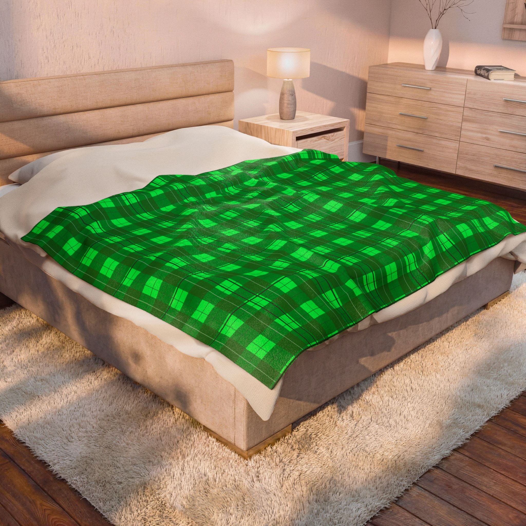 Green Buffalo Plaid Velveteen Plush Blanket