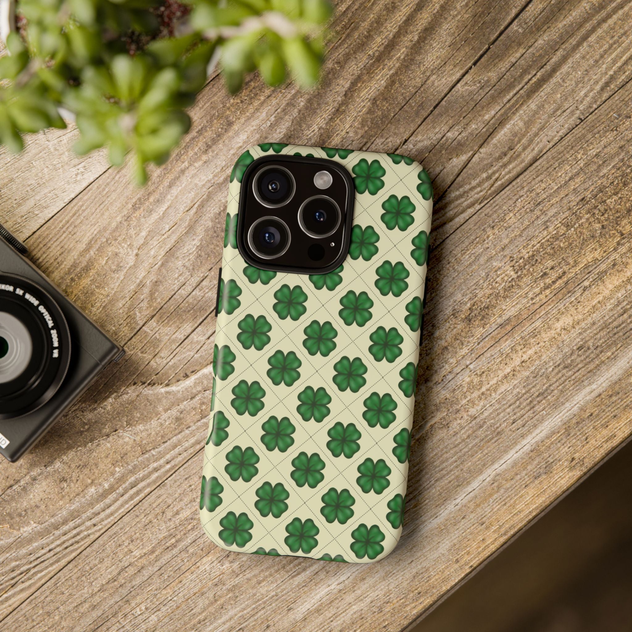 St. Patrick’s Shamrock Tough Phone Case — Green Clover Pattern