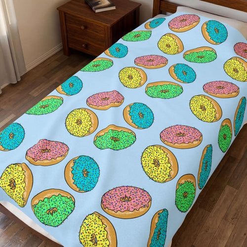 Donut Pattern Velveteen Plush Blanket — Colorful Sprinkles Throw for Cozy Home & Gifts