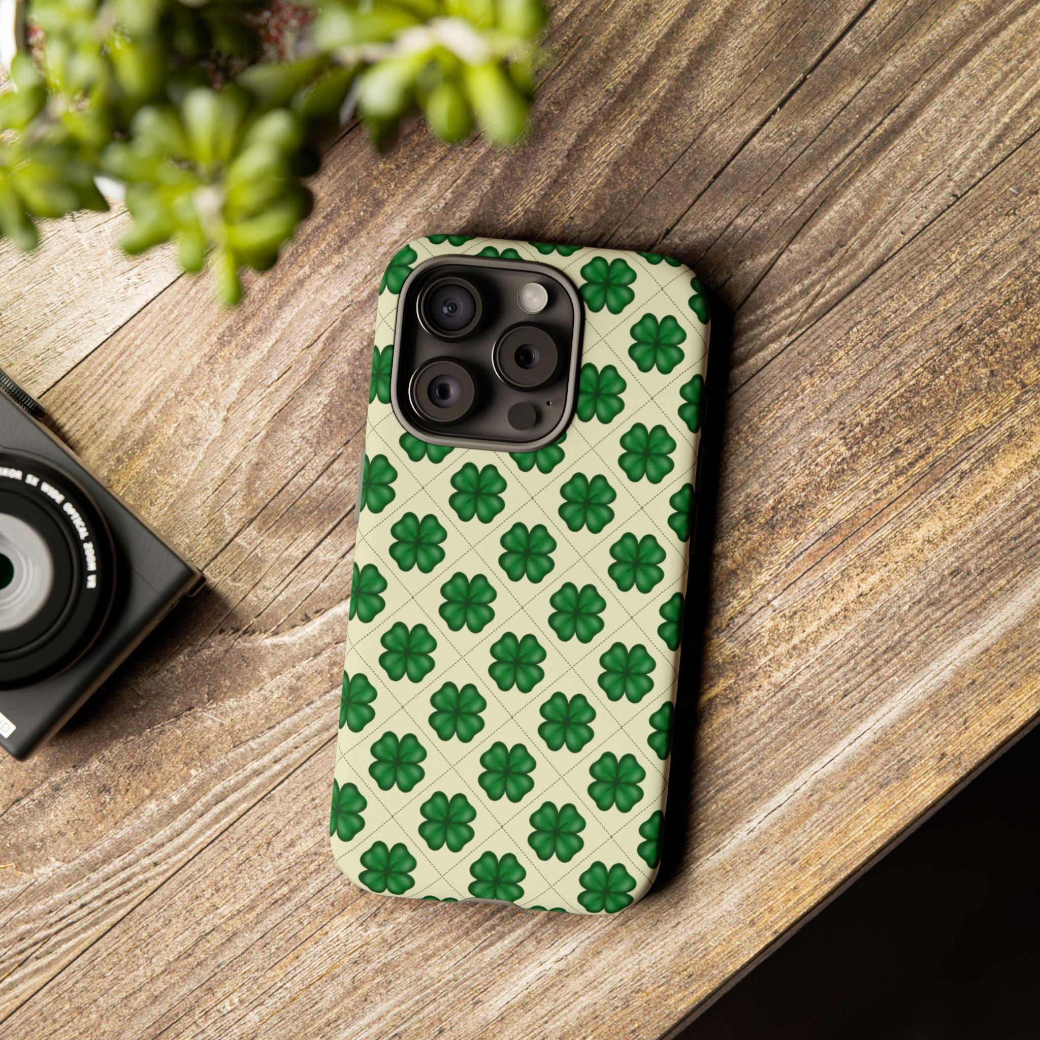 St. Patrick’s Shamrock Tough Phone Case — Green Clover Pattern