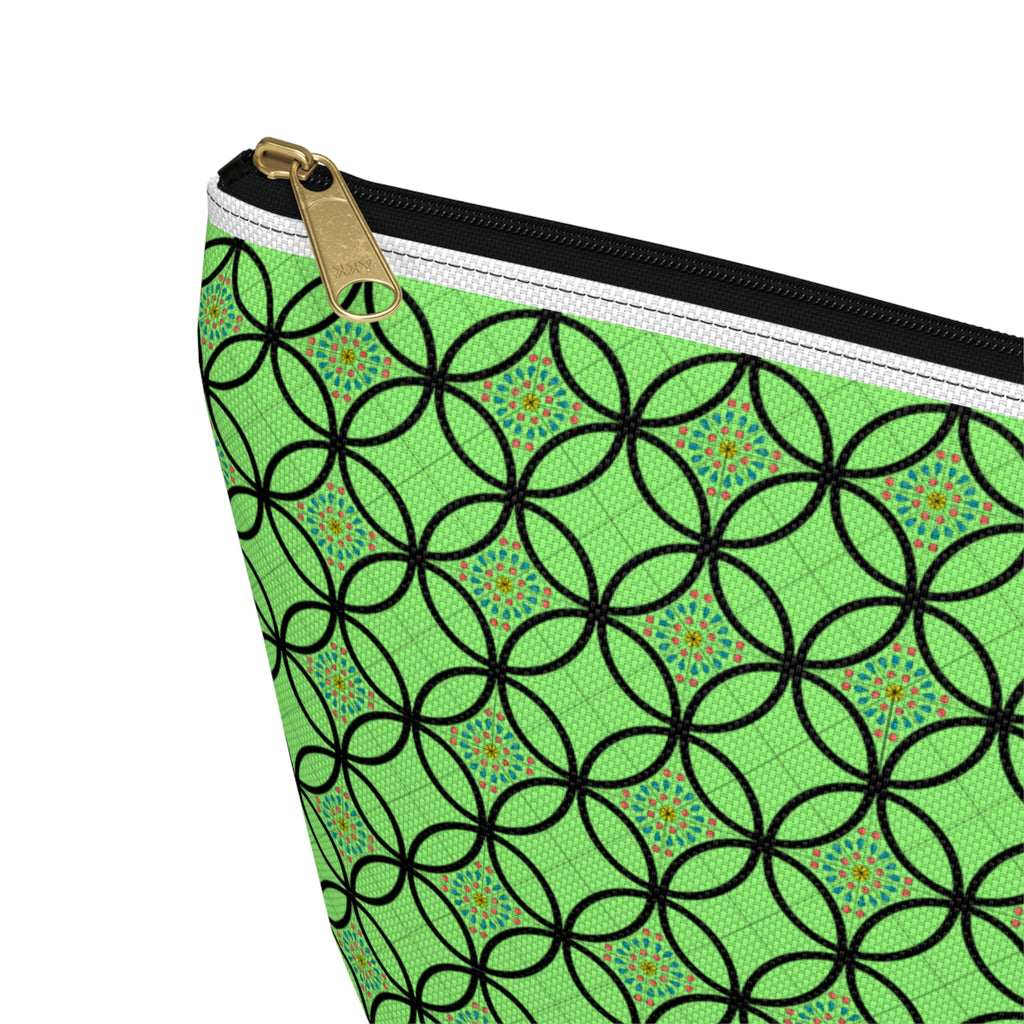 Green Geometric Accessory Pouch — T‑Bottom Makeup Bag